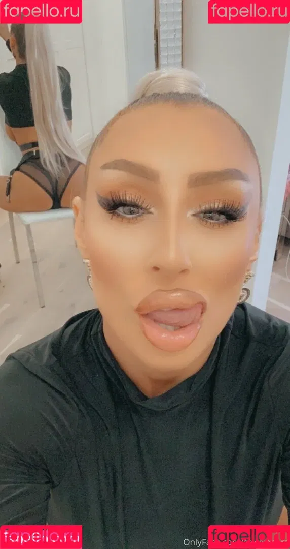 Sexyvenera Onlyfans Photo Gallery 