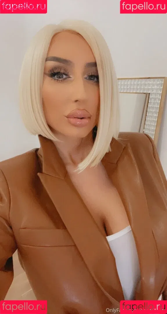 Sexyvenera Onlyfans Photo Gallery 