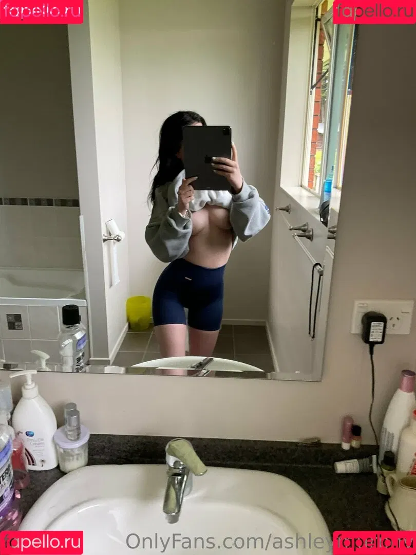 ashleymurphy Onlyfans Photo Gallery 