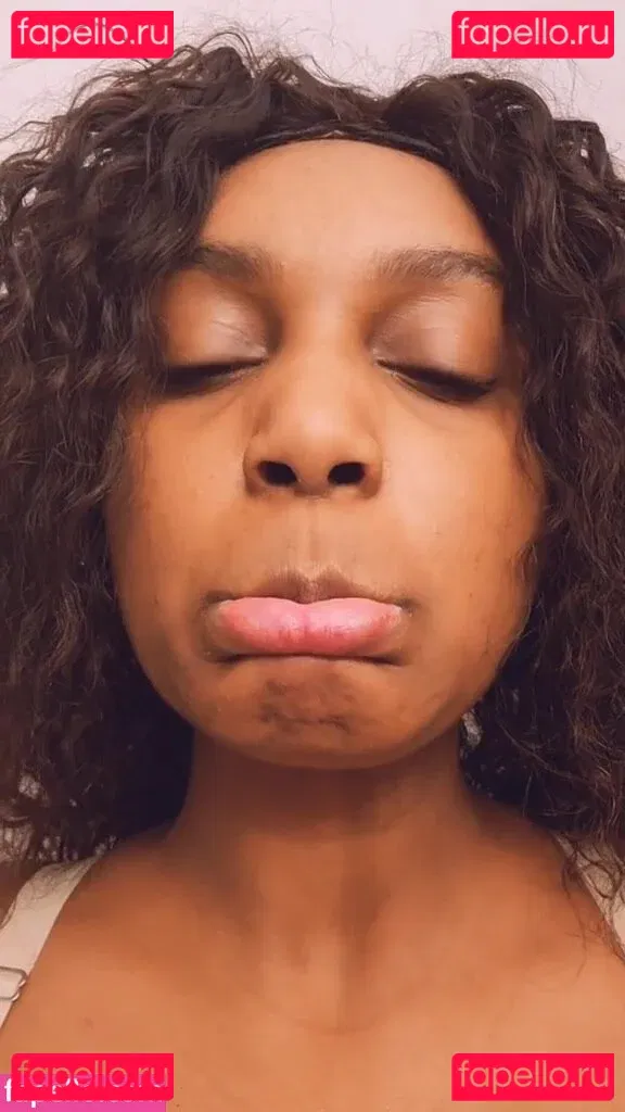 Riv Jones Onlyfans Photo Gallery 