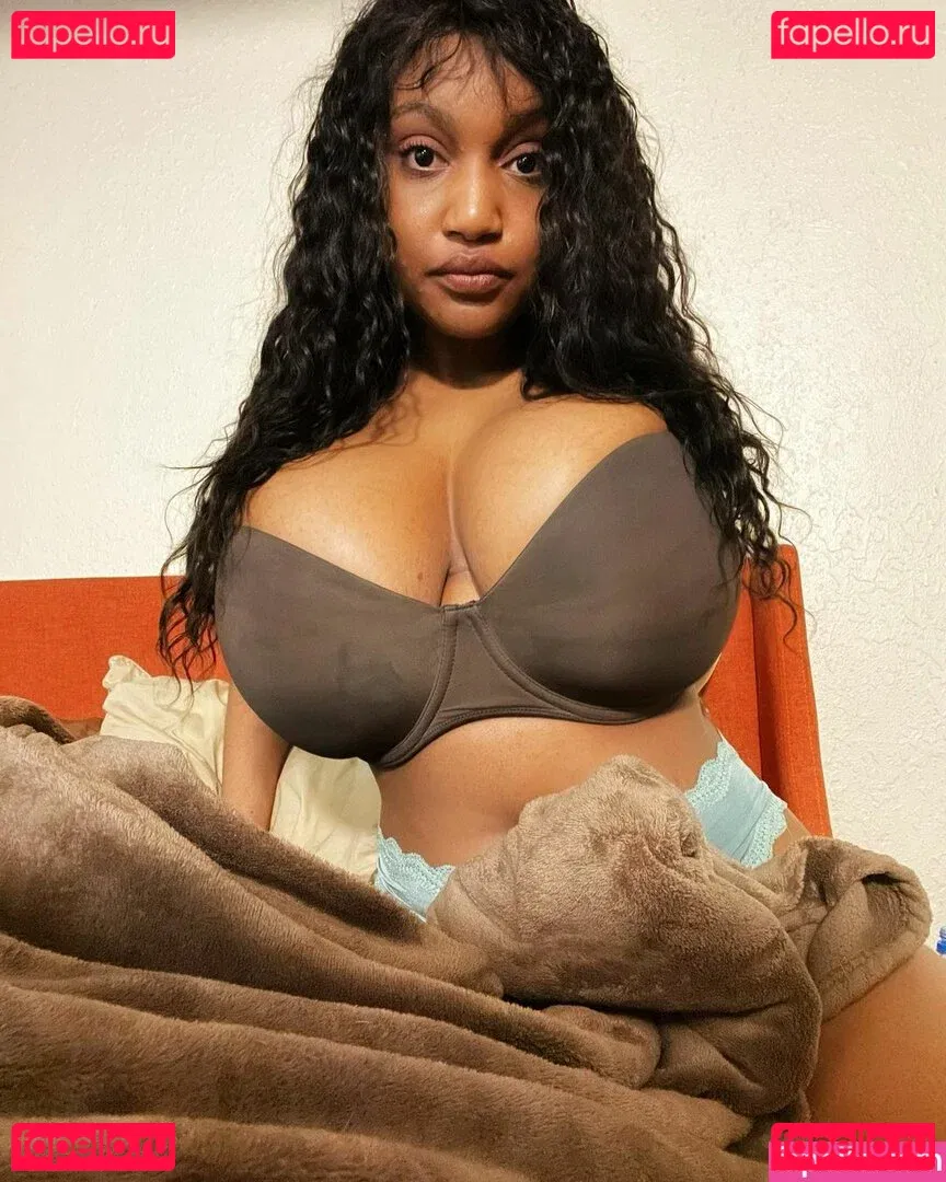 Riv Jones Onlyfans Photo Gallery 