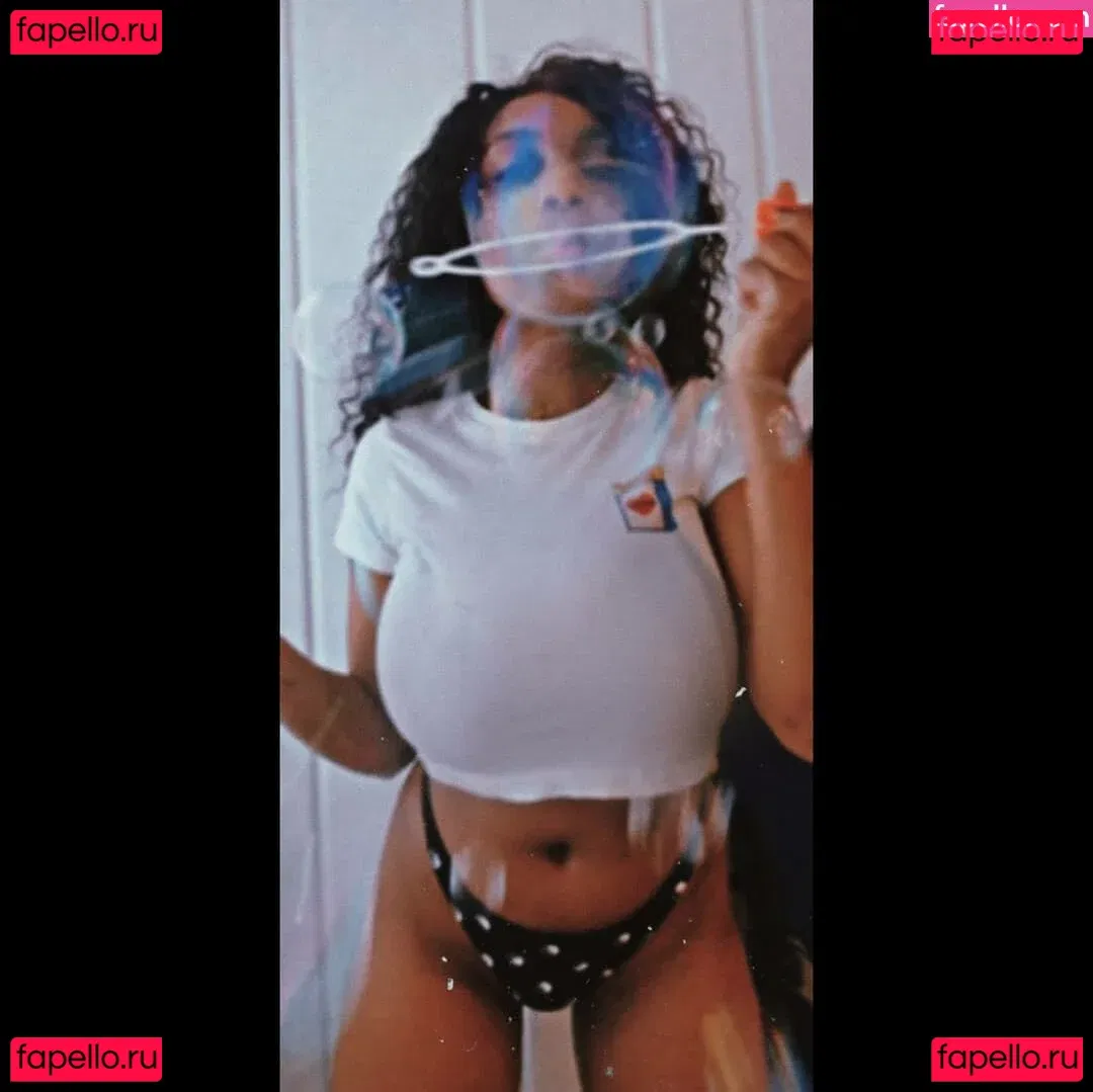 Riv Jones Onlyfans Photo Gallery 