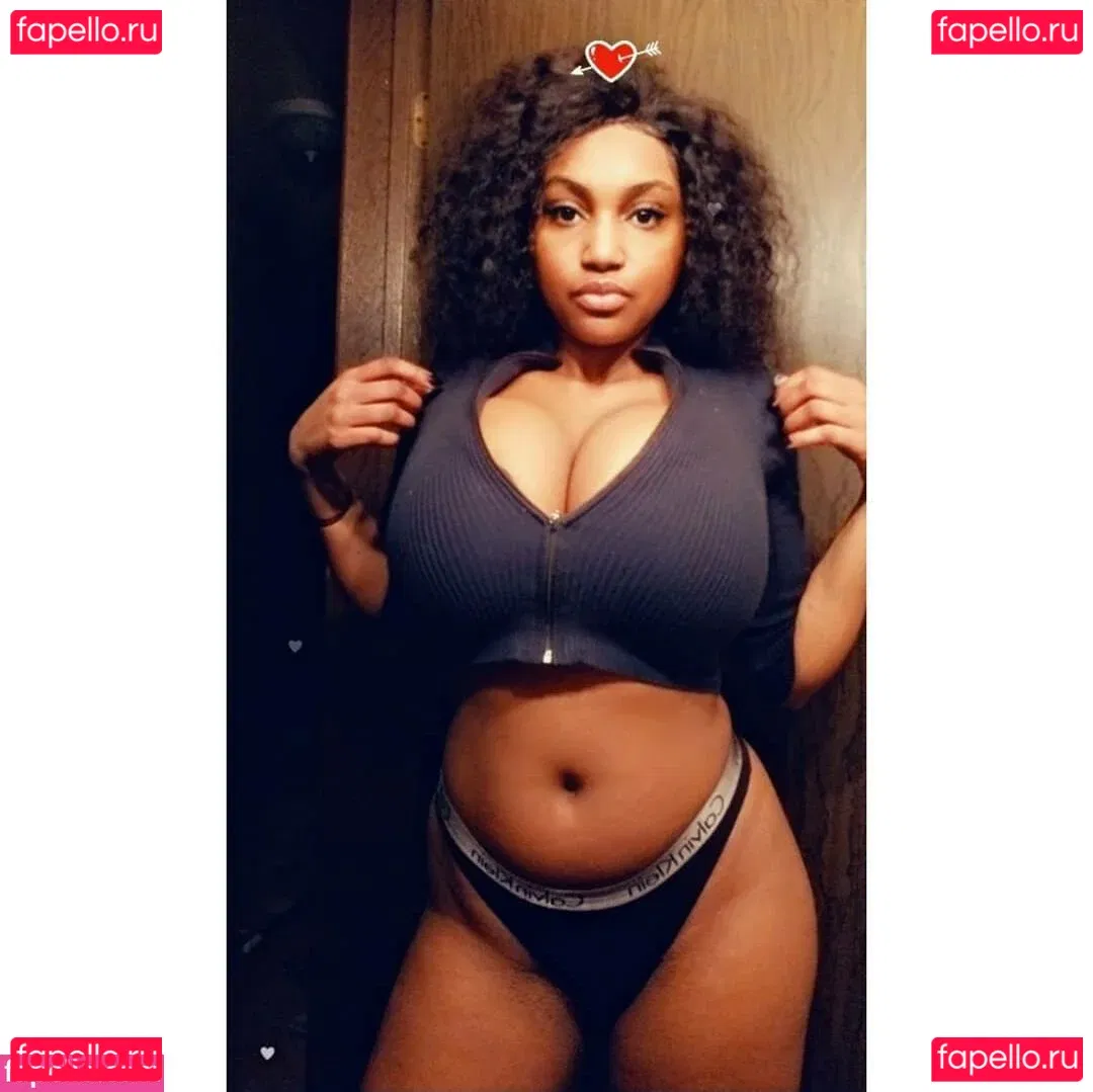 Riv Jones Onlyfans Photo Gallery 