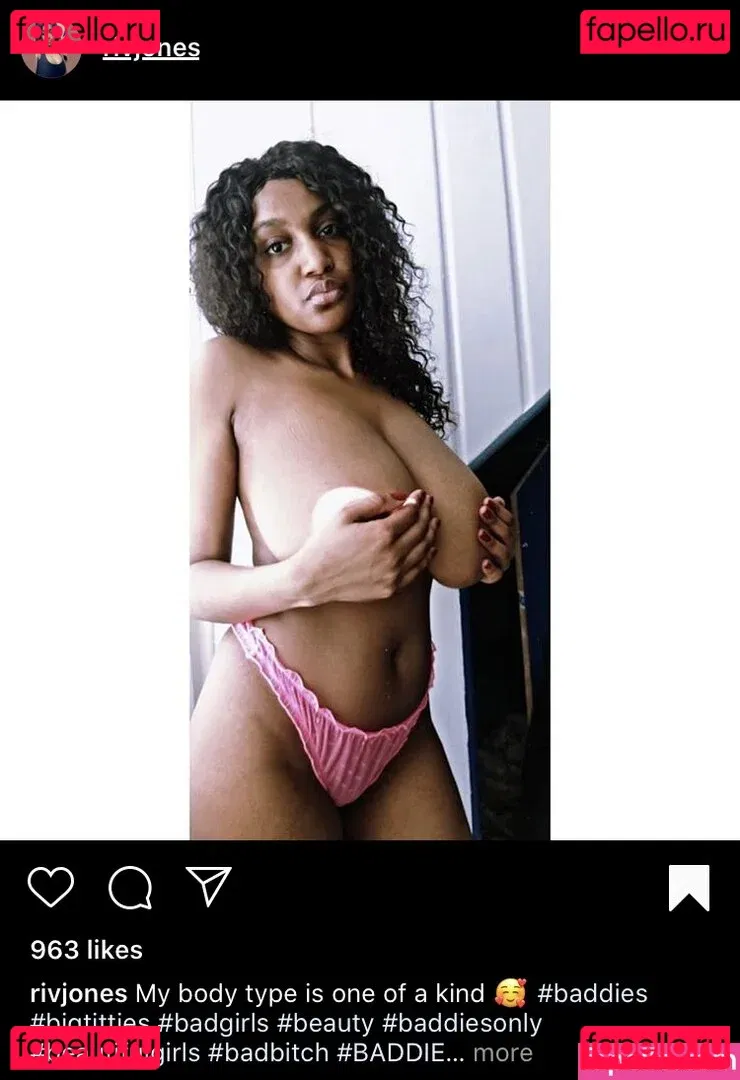 Riv Jones Onlyfans Photo Gallery 