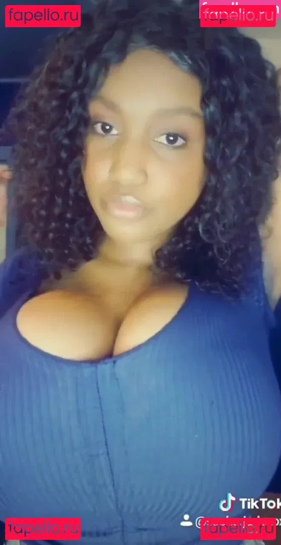 Riv Jones Onlyfans Photo Gallery 