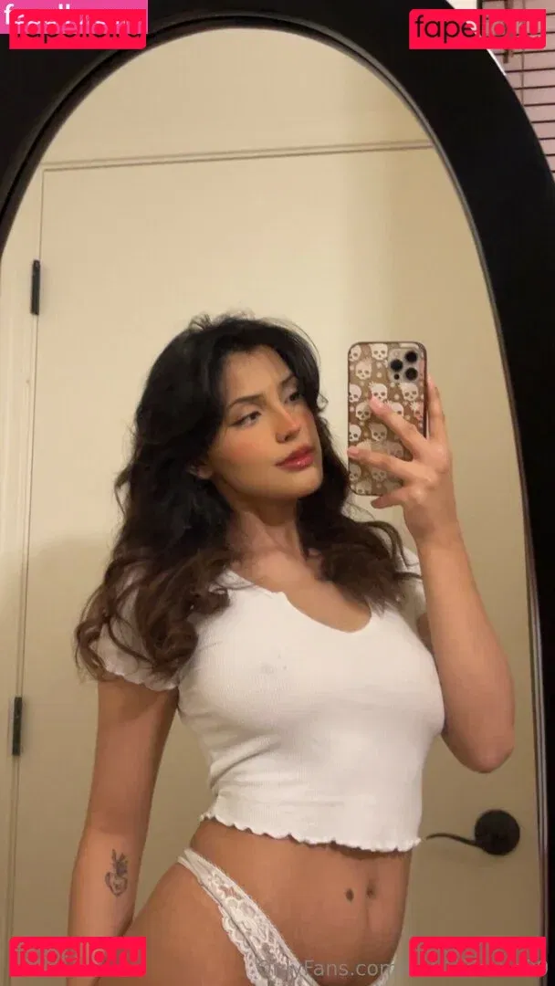 Deya Demarco Onlyfans Photo Gallery 