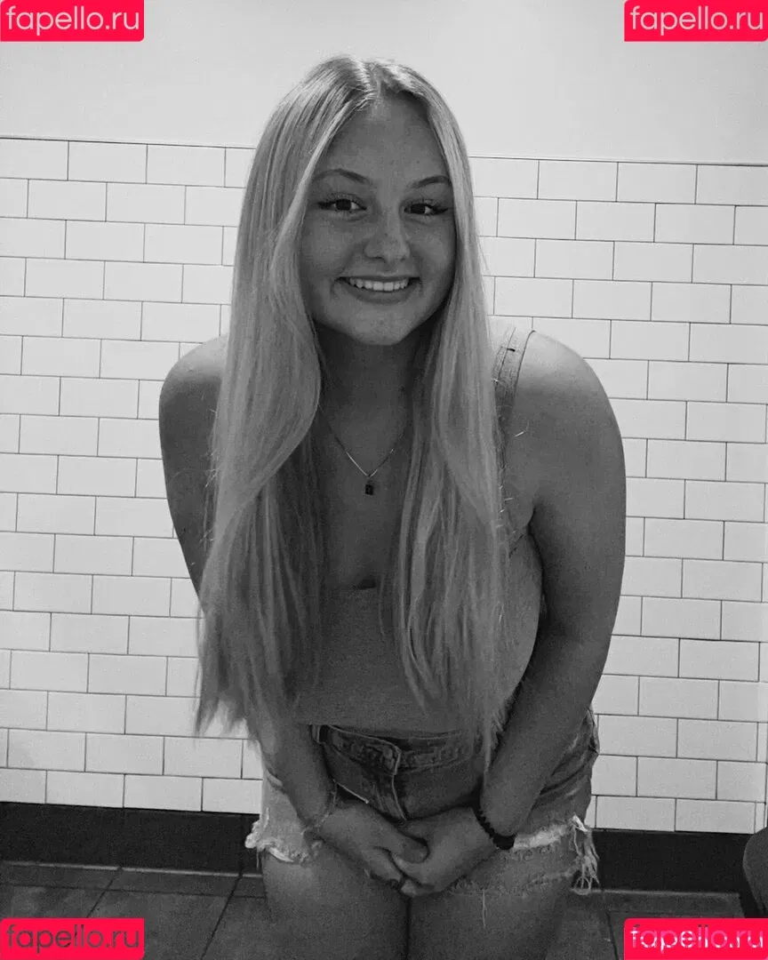 Anya Marie Onlyfans Photo Gallery 