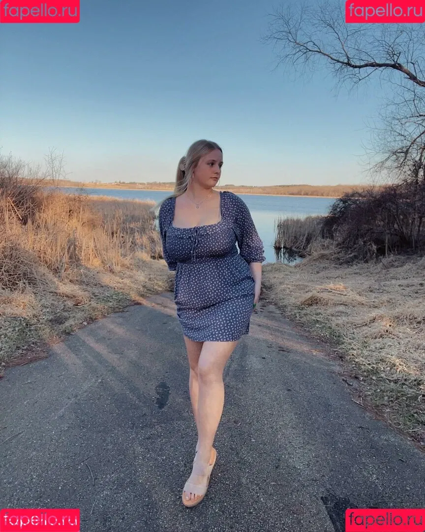 Anya Marie Onlyfans Photo Gallery 