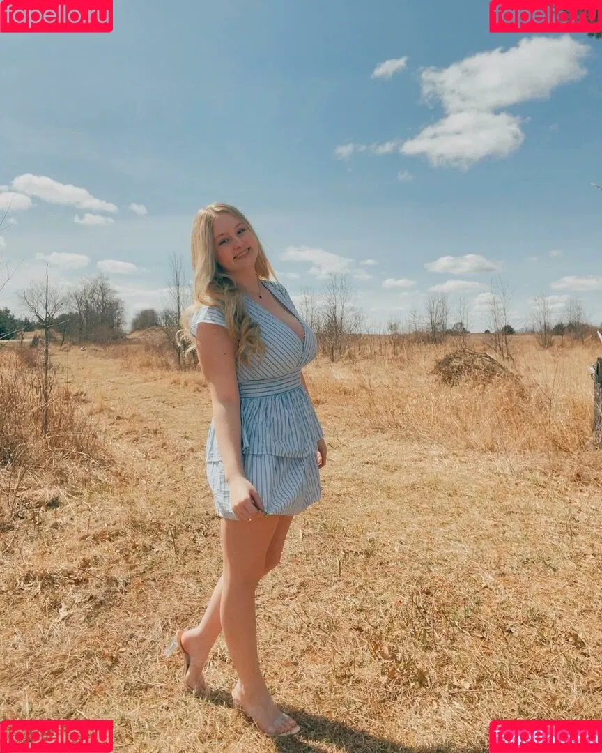 Anya Marie Onlyfans Photo Gallery 