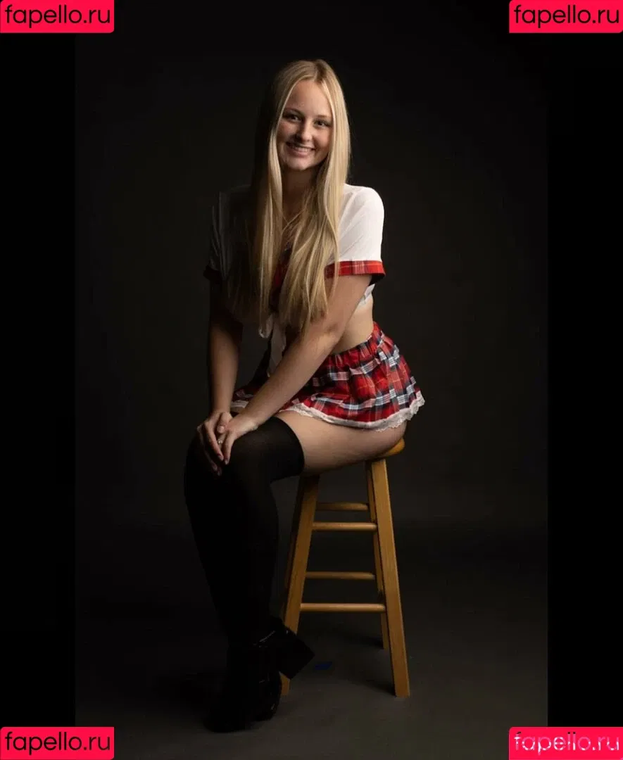 Anya Marie Onlyfans Photo Gallery 