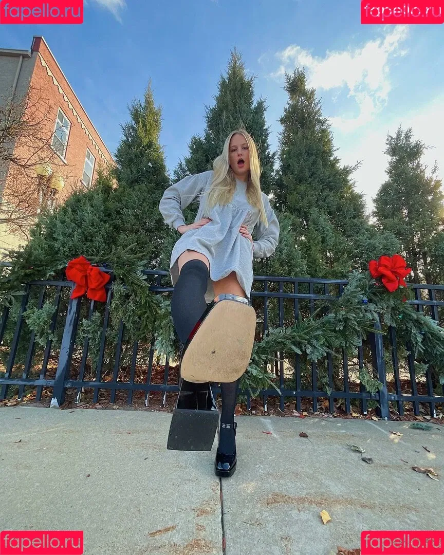Anya Marie Onlyfans Photo Gallery 