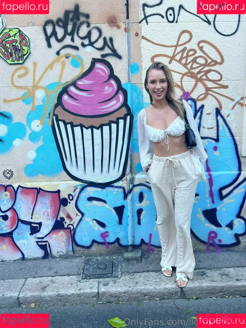 The Baker Next Door Onlyfans Photo Gallery 