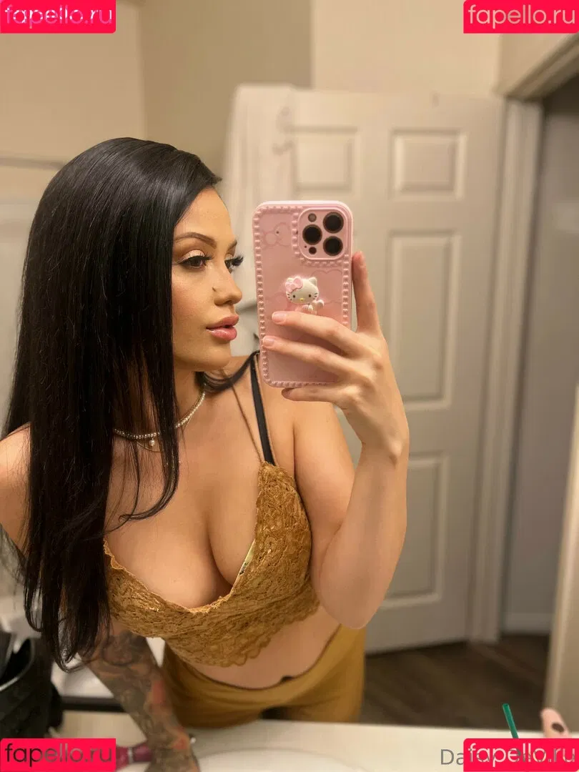 Daisy DeVille Onlyfans Photo Gallery 