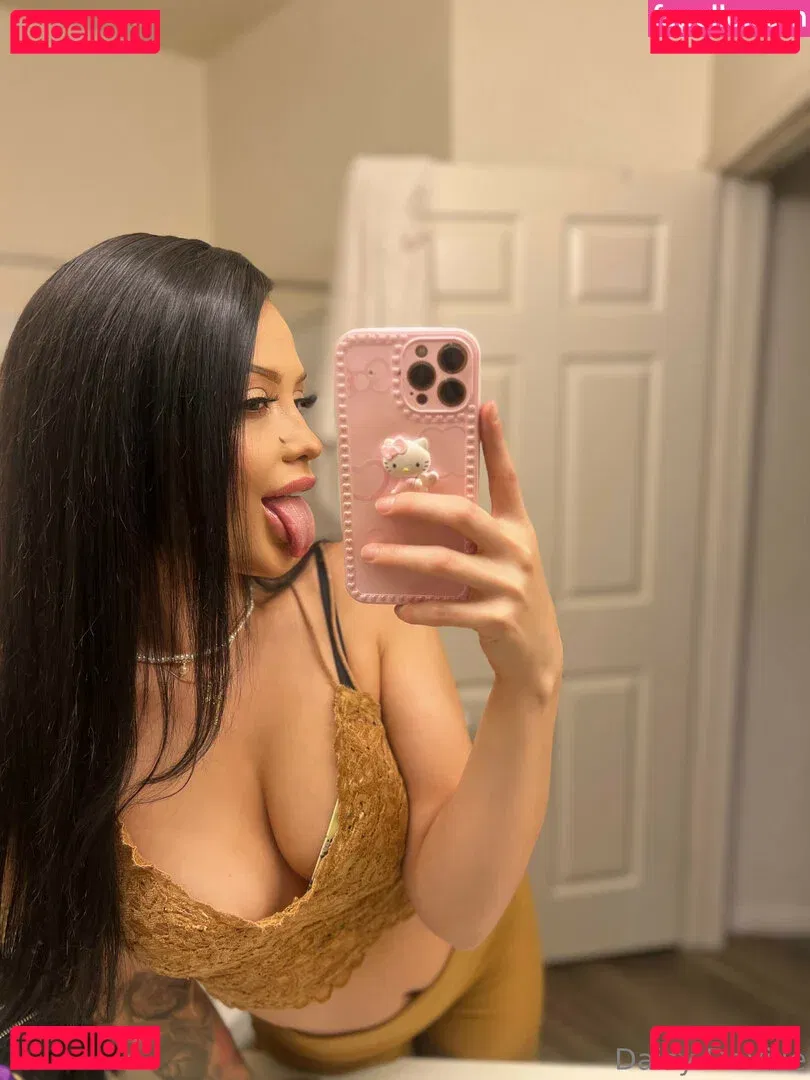 Daisy DeVille Onlyfans Photo Gallery 