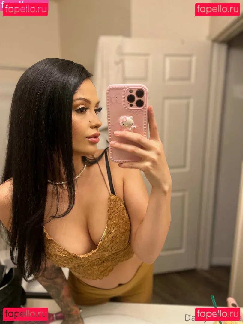 Daisy DeVille Onlyfans Photo Gallery 