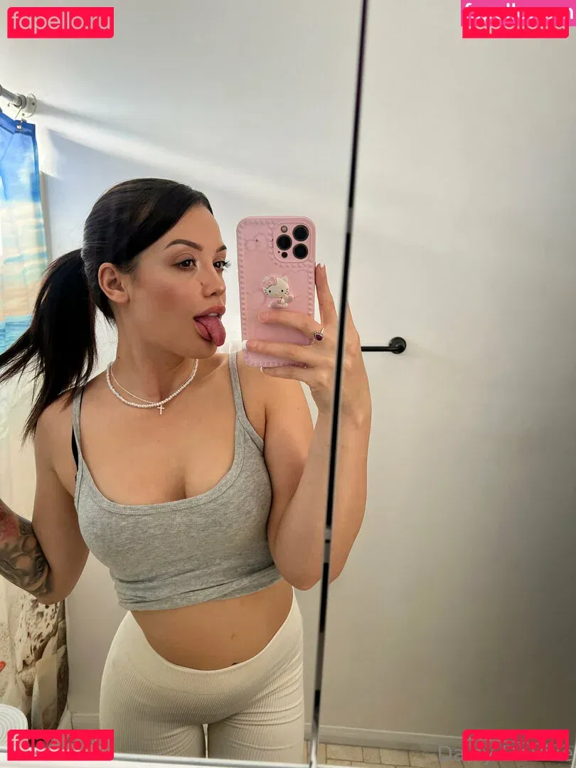 Daisy DeVille Onlyfans Photo Gallery 