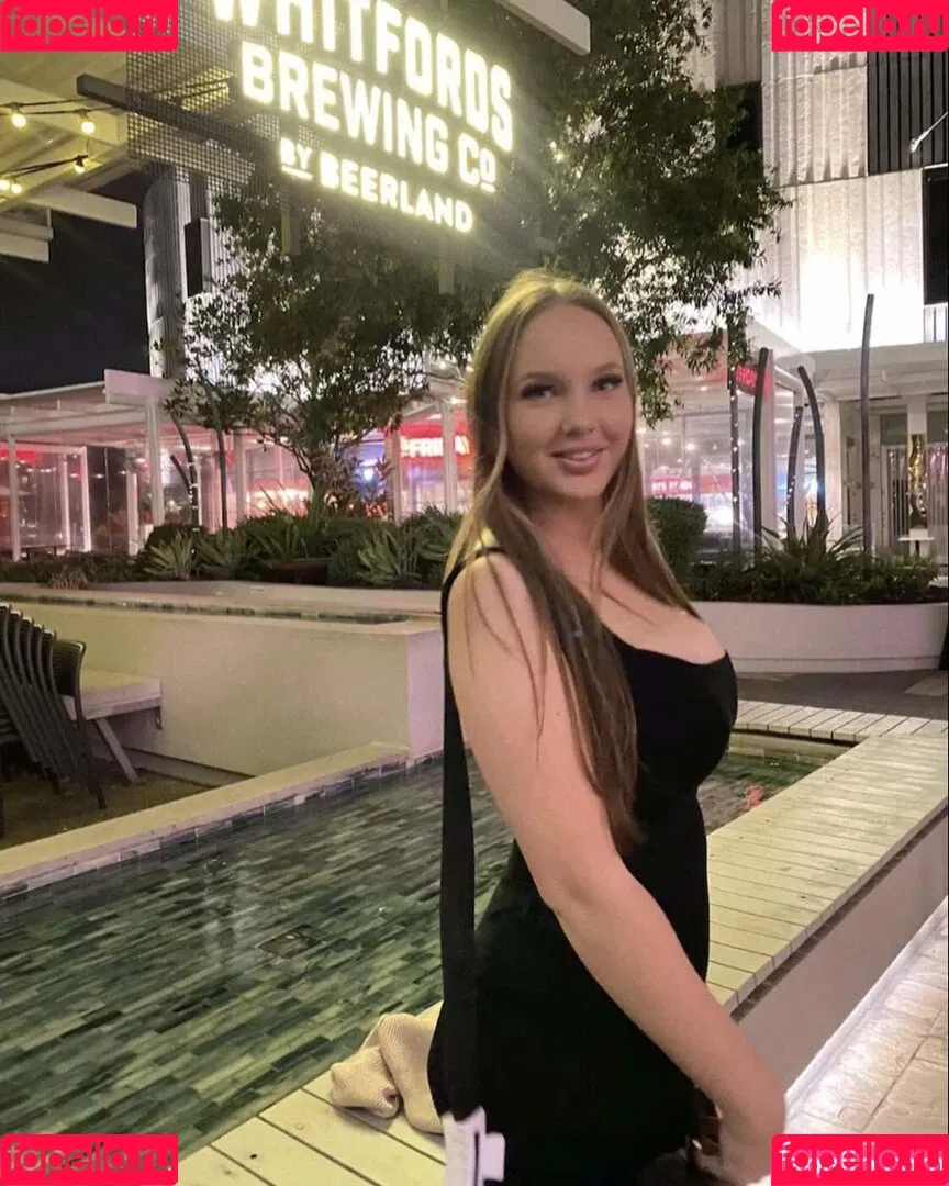Ella B Onlyfans Photo Gallery 