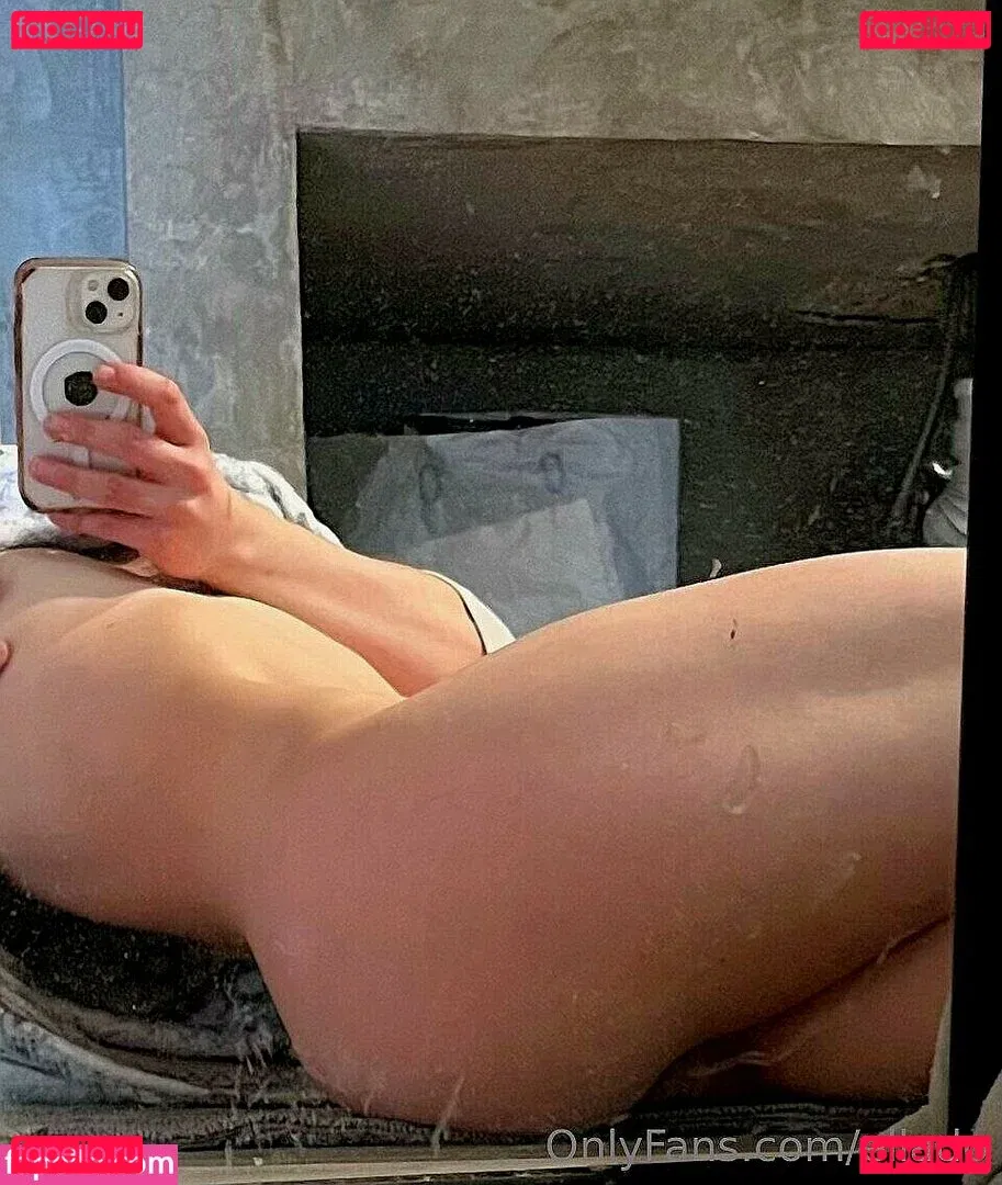 Ella B Onlyfans Photo Gallery 