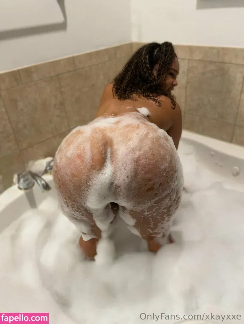 xkayxxe Onlyfans Photo Gallery 