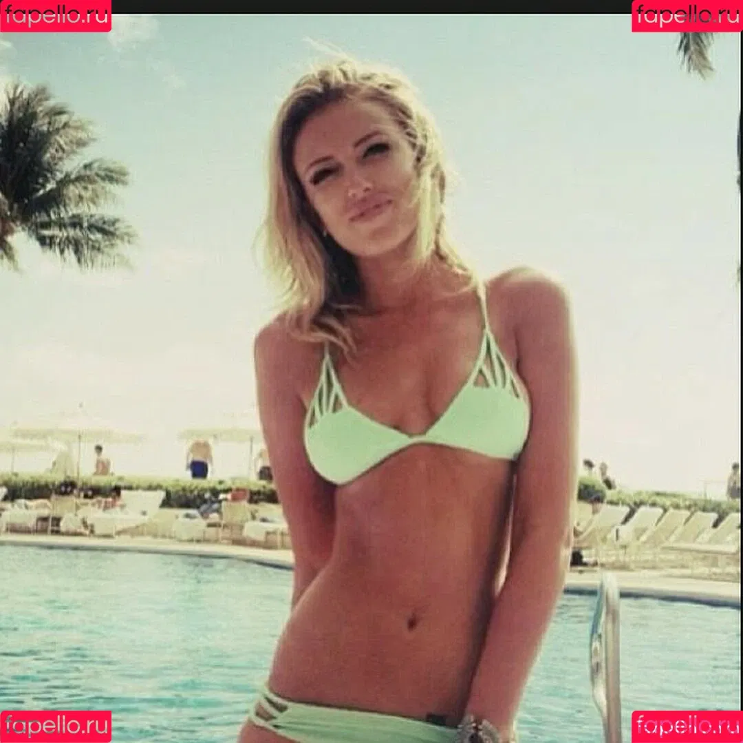 Paulina Gretsky Onlyfans Photo Gallery 