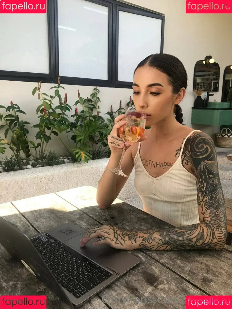 bribunn Onlyfans Photo Gallery 