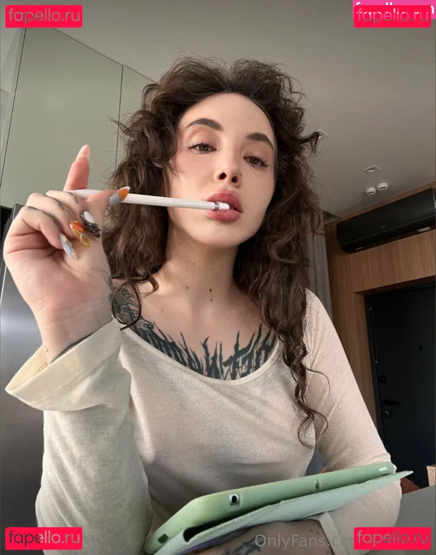 bribunn Onlyfans Photo Gallery 