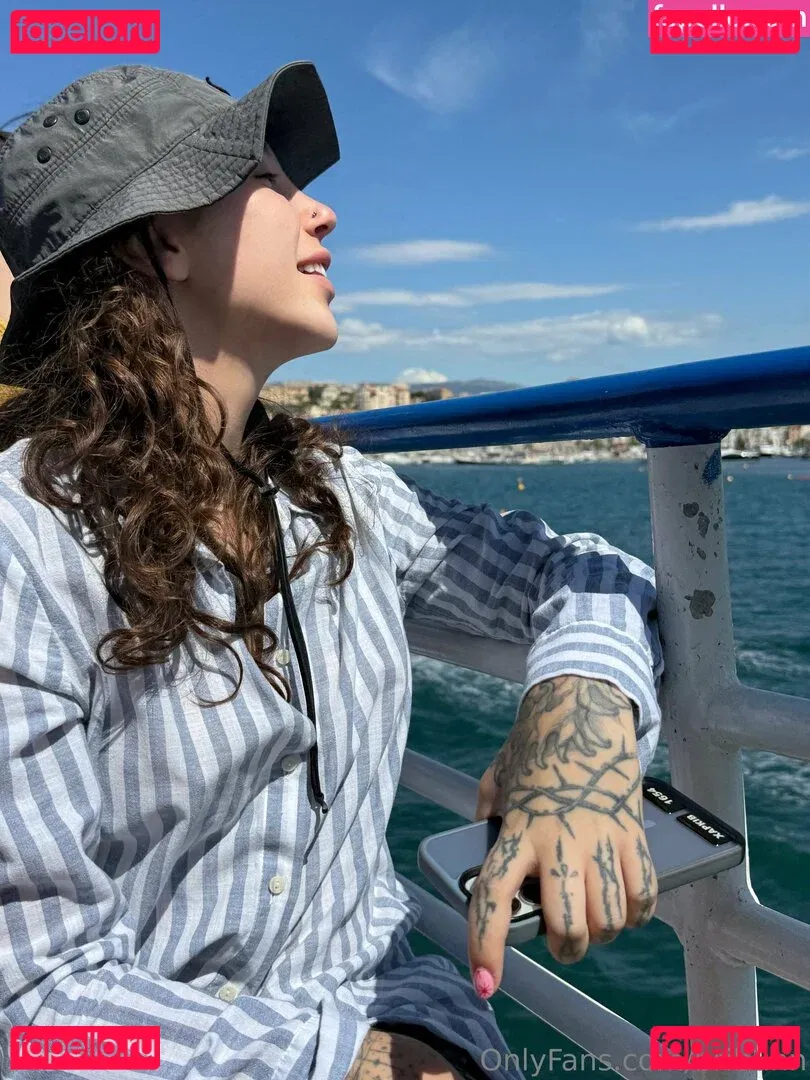 bribunn Onlyfans Photo Gallery 