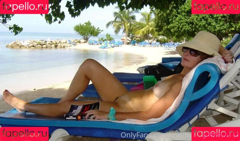 malibustringskristen Onlyfans Photo Gallery 