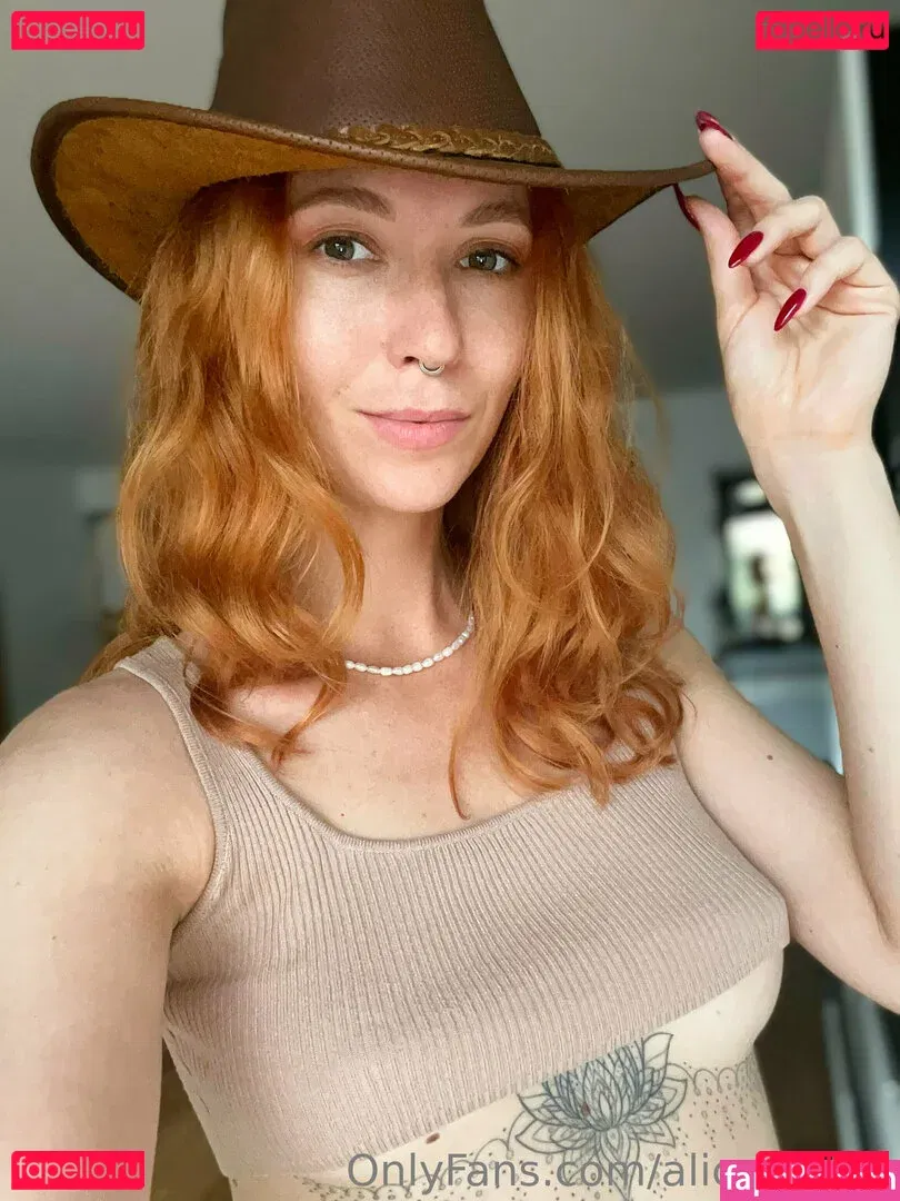 alicerocket Onlyfans Photo Gallery 