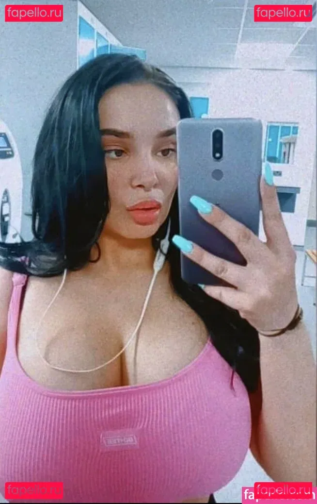 Zoe Leanne Cooper Onlyfans Photo Gallery 