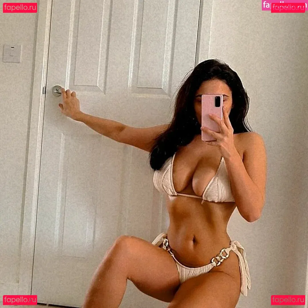 Zoe Leanne Cooper Onlyfans Photo Gallery 