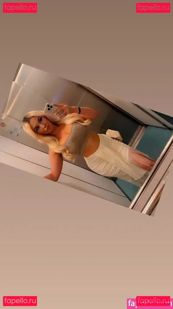 Zoe Leanne Cooper Onlyfans Photo Gallery 