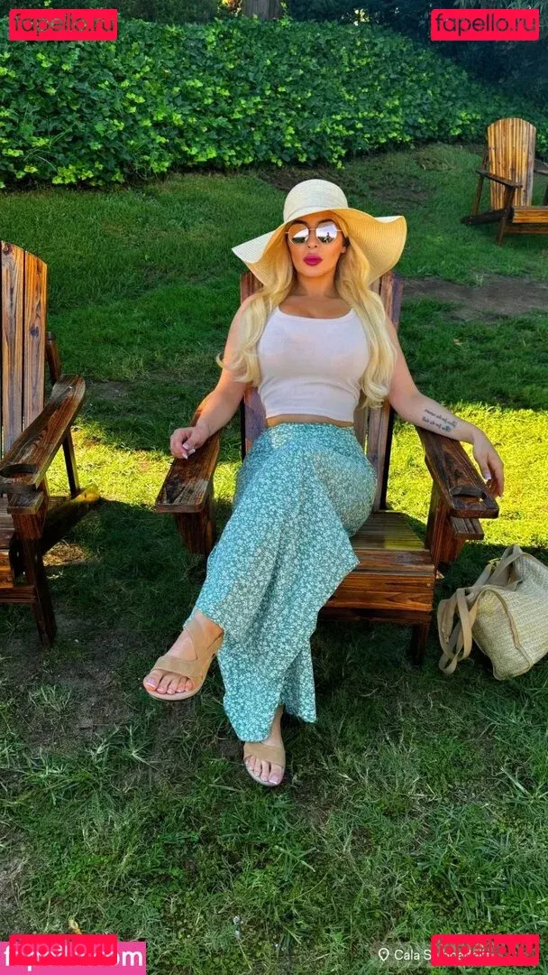 Zoe Leanne Cooper Onlyfans Photo Gallery 