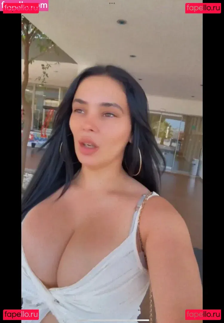 Zoe Leanne Cooper Onlyfans Photo Gallery 