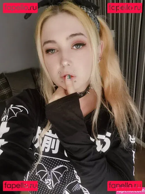 Rising Phoenix Onlyfans Photo Gallery 