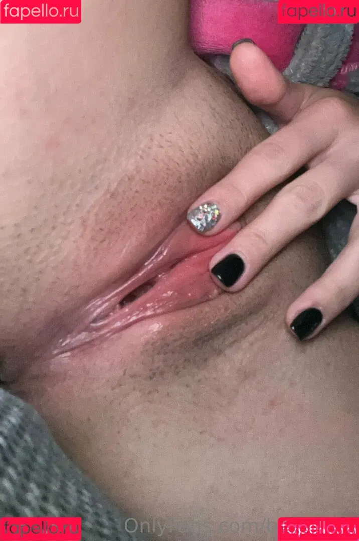 Buczku Lili Onlyfans Photo Gallery 