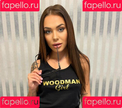 Buczku Lili Onlyfans Photo Gallery 