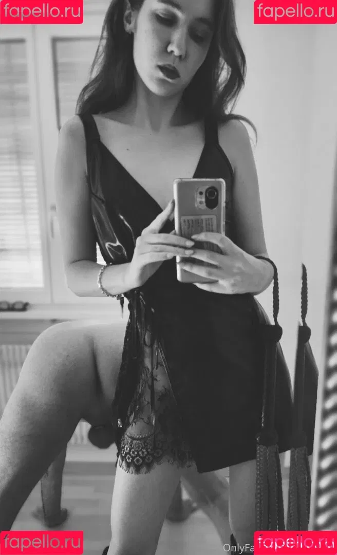 lilithium_ Onlyfans Photo Gallery 