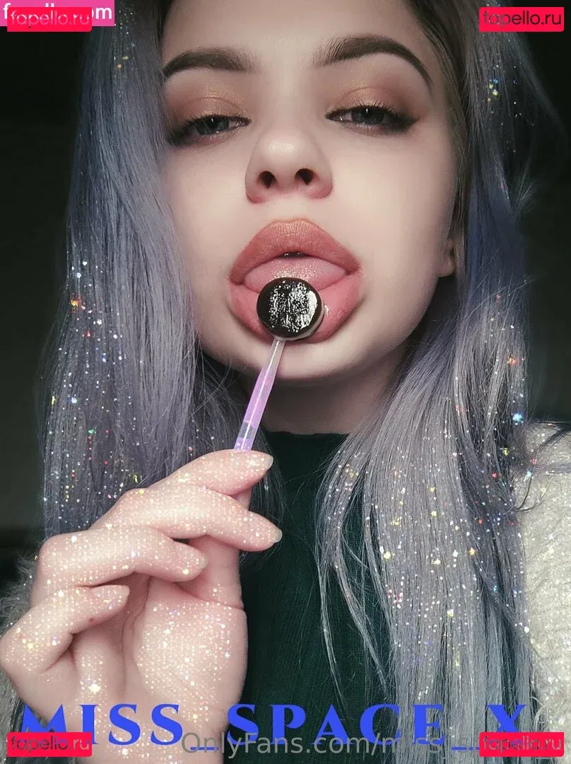 miss_space_x Onlyfans Photo Gallery 