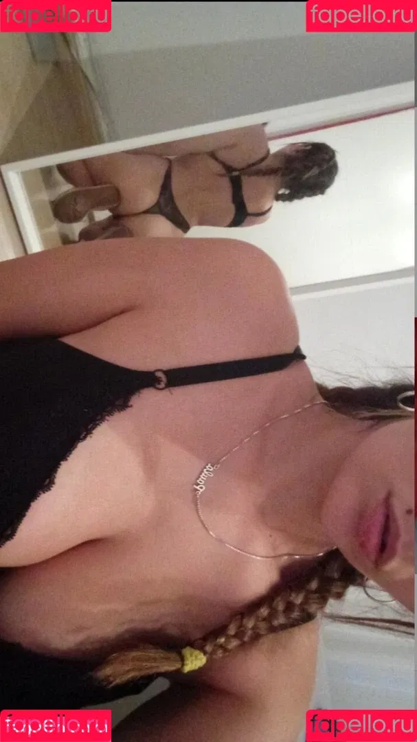 Paulasiri2 Onlyfans Photo Gallery 