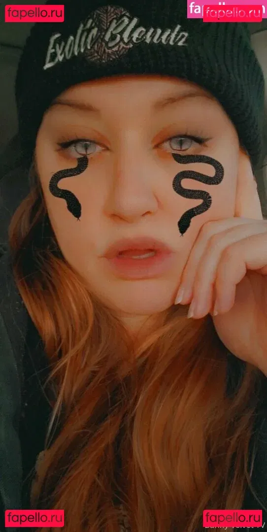 bunnyvelvettvfree Onlyfans Photo Gallery 