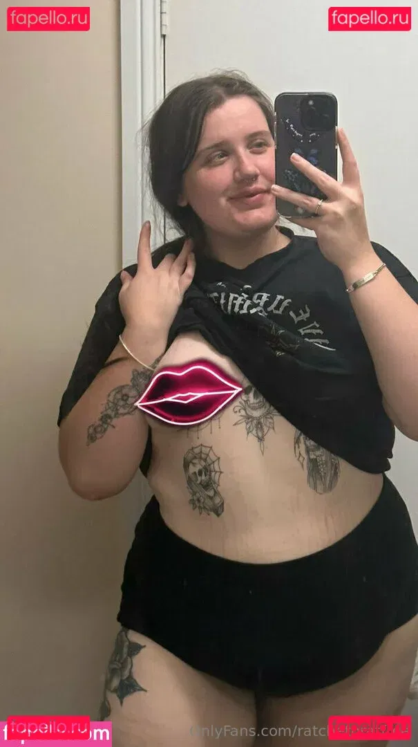 ratchetbratfree Onlyfans Photo Gallery 