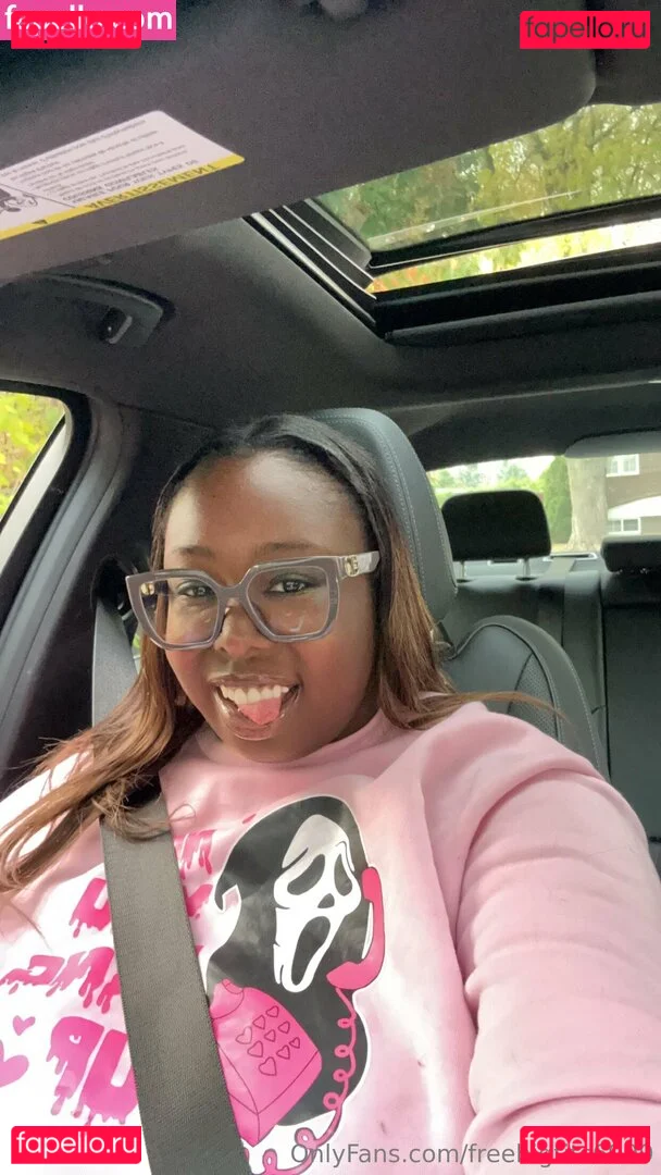 freebigtits6999 Onlyfans Photo Gallery 