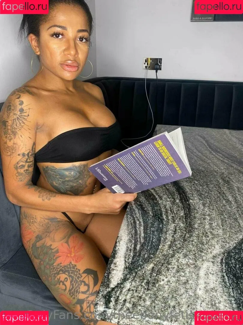 kikiluxxxe Onlyfans Photo Gallery 