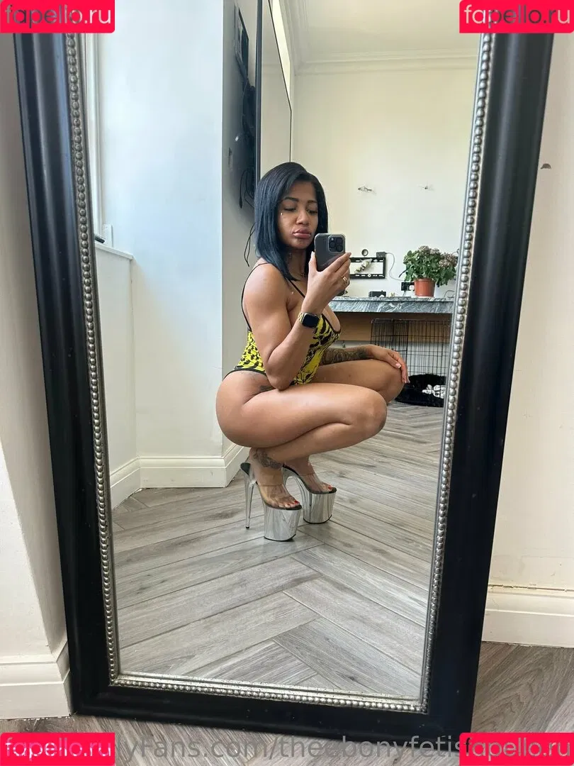 kikiluxxxe Onlyfans Photo Gallery 