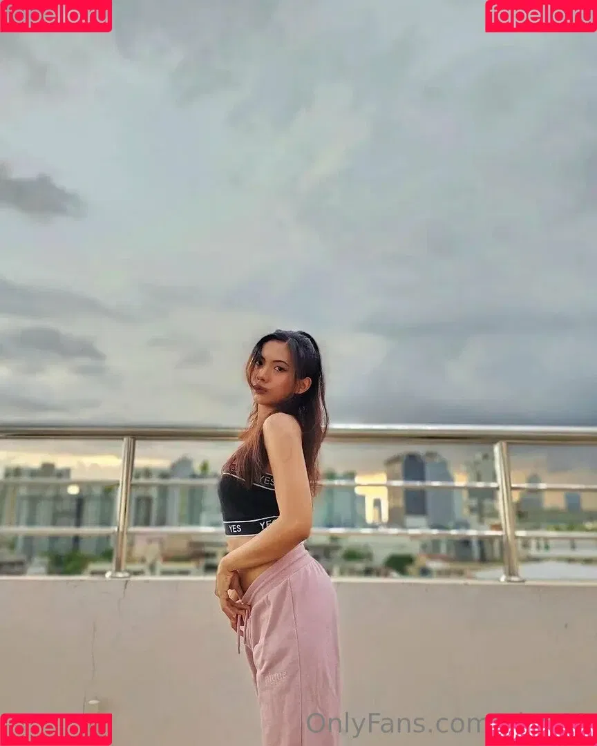 ploy69 Onlyfans Photo Gallery 
