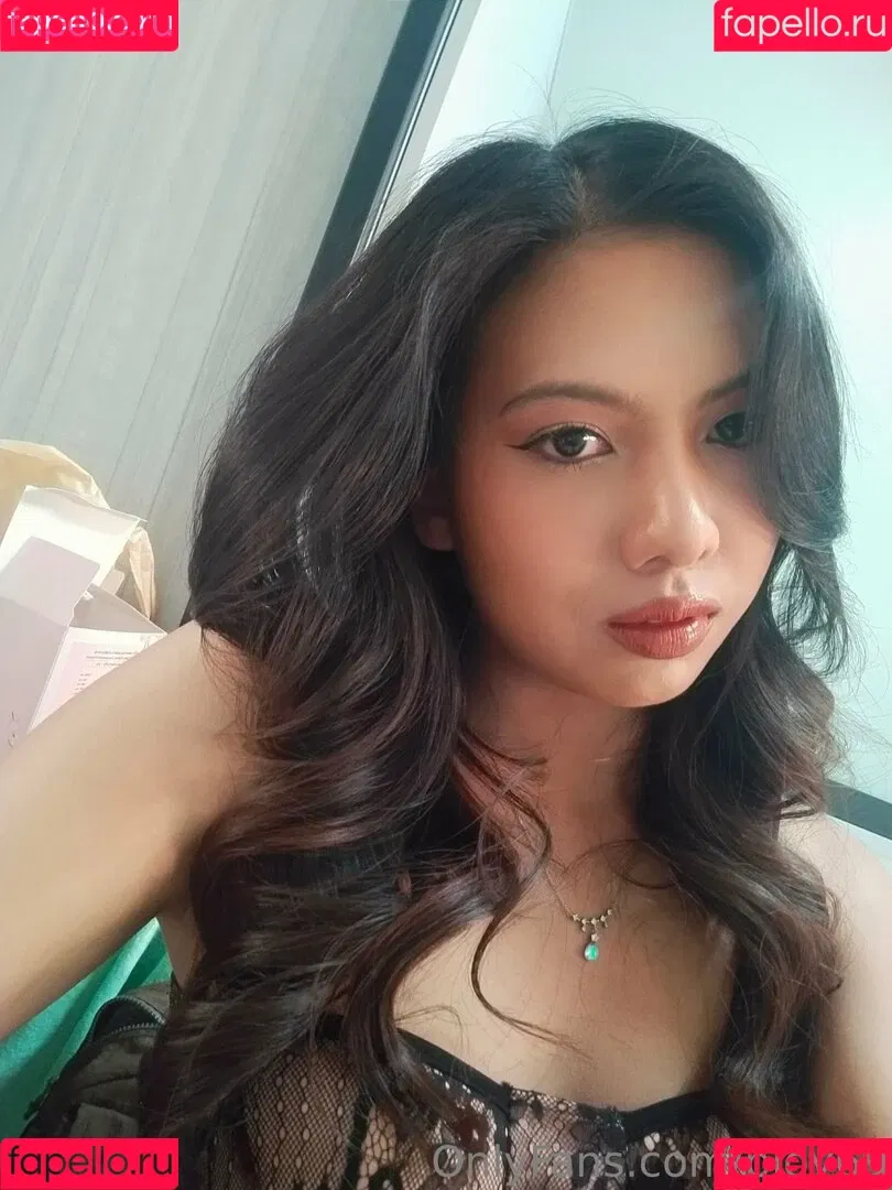 ploy69 Onlyfans Photo Gallery 