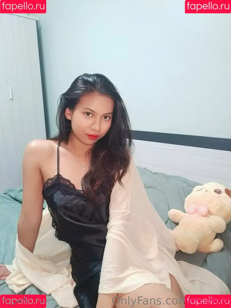 ploy69 Onlyfans Photo Gallery 