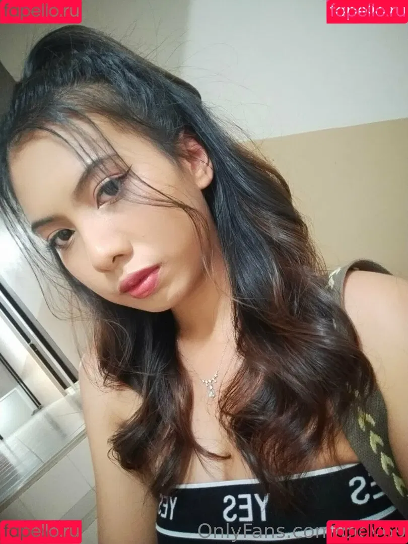 ploy69 Onlyfans Photo Gallery 