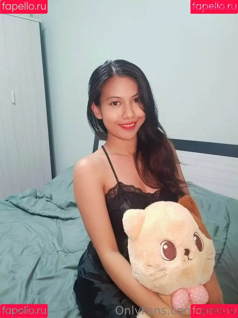 ploy69 Onlyfans Photo Gallery 